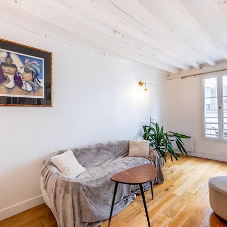 아파트 Guestready - Apt. Baigne De Lumiere Dans Le 9eme *